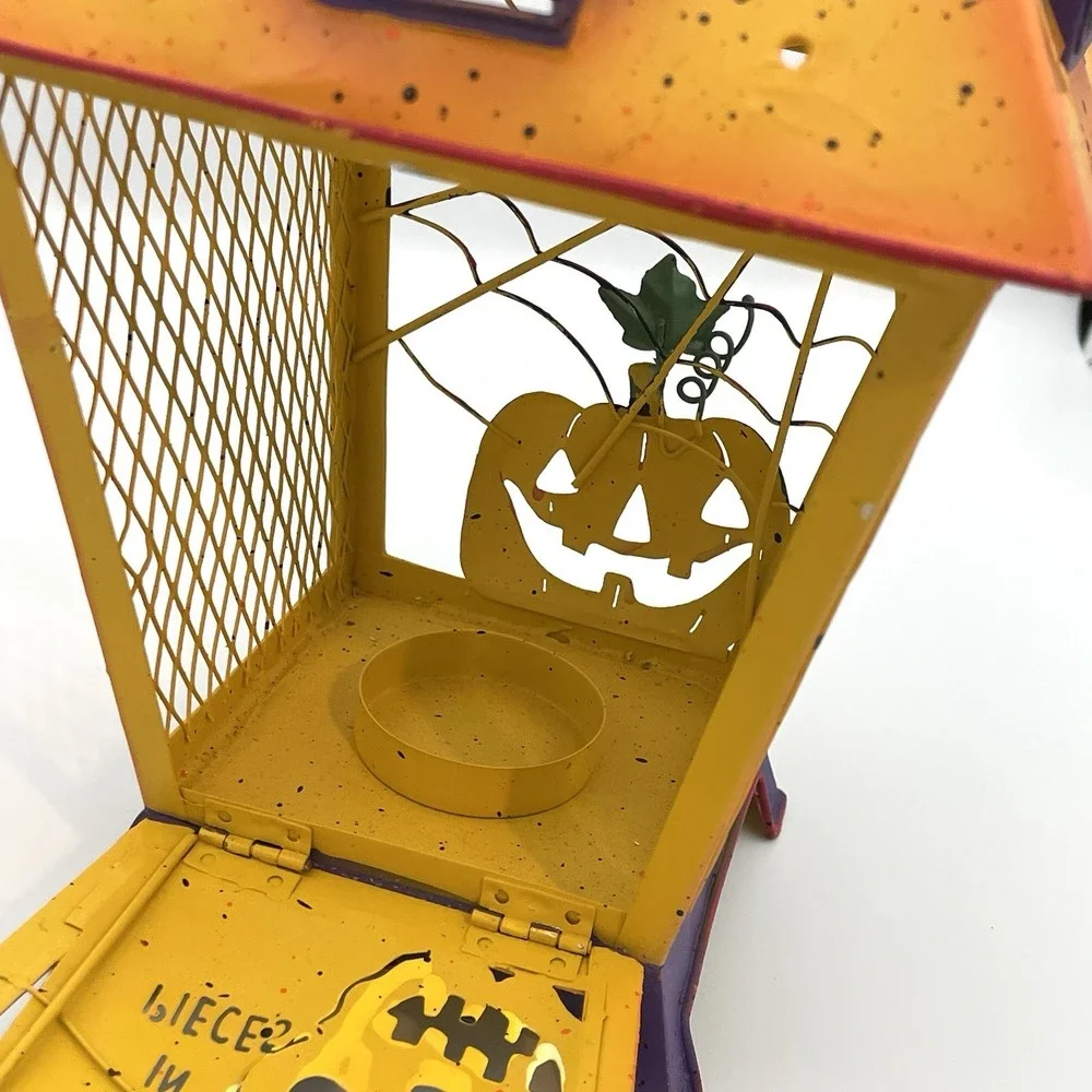 VTG‎ Halloween Lantern Tealight Candle Holder Spooky Hollow Metal Cage 2001